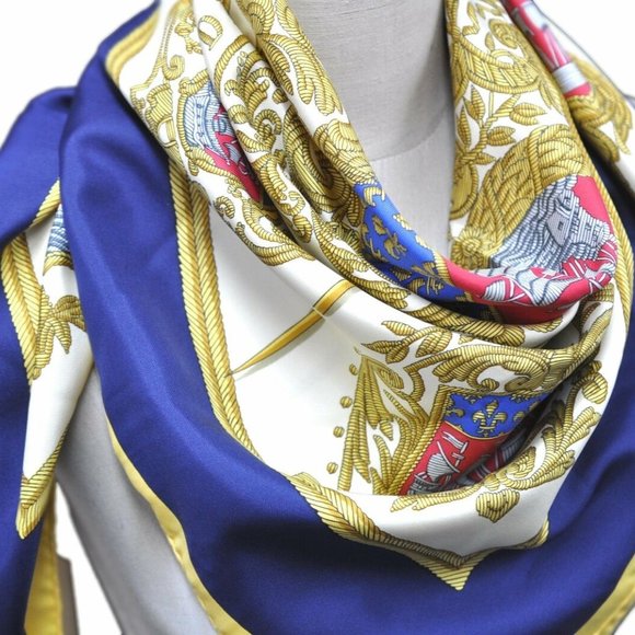 Authentic HERMES Carre 90 Scarf "LES ARMES DE PARIS" Silk Yellow - Picture 2 of 12